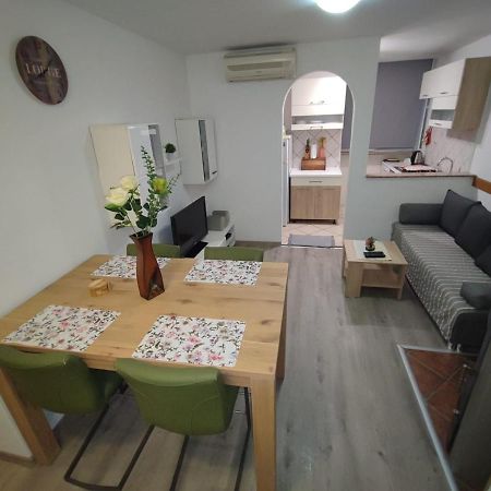 Apartment Matea Senj  Exterior foto